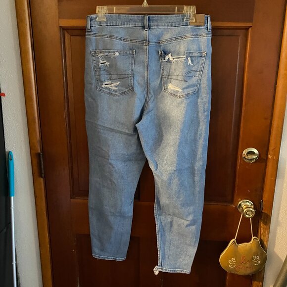 Womans American Eagle Jeans - Picture 2 of 2